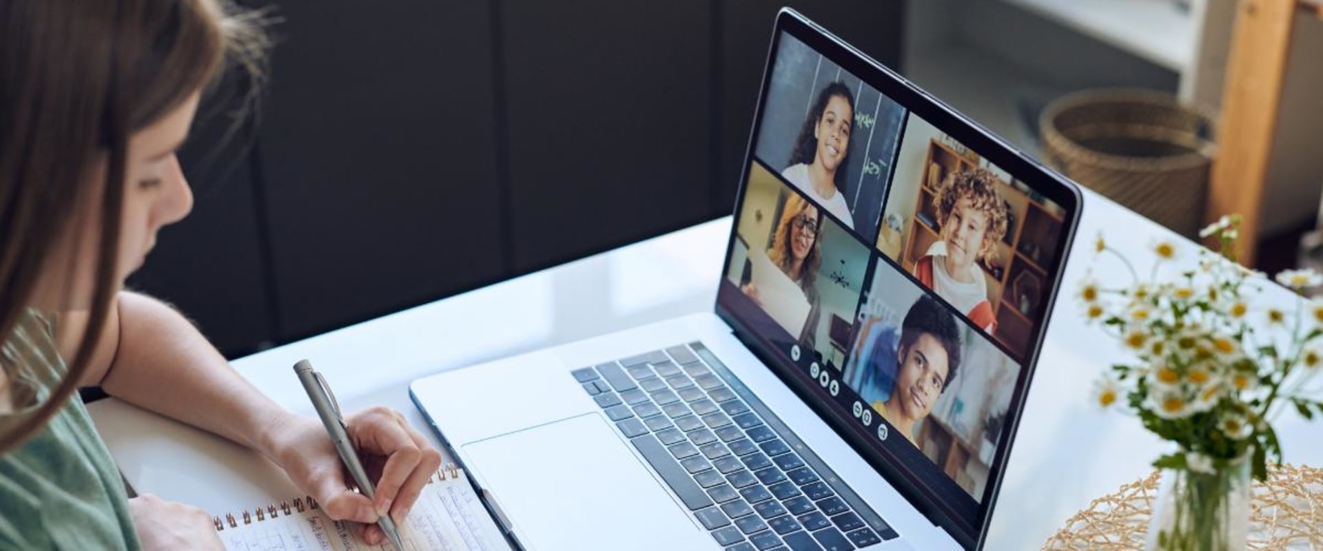 How to Prepare for Online Tutoring Sessions in London